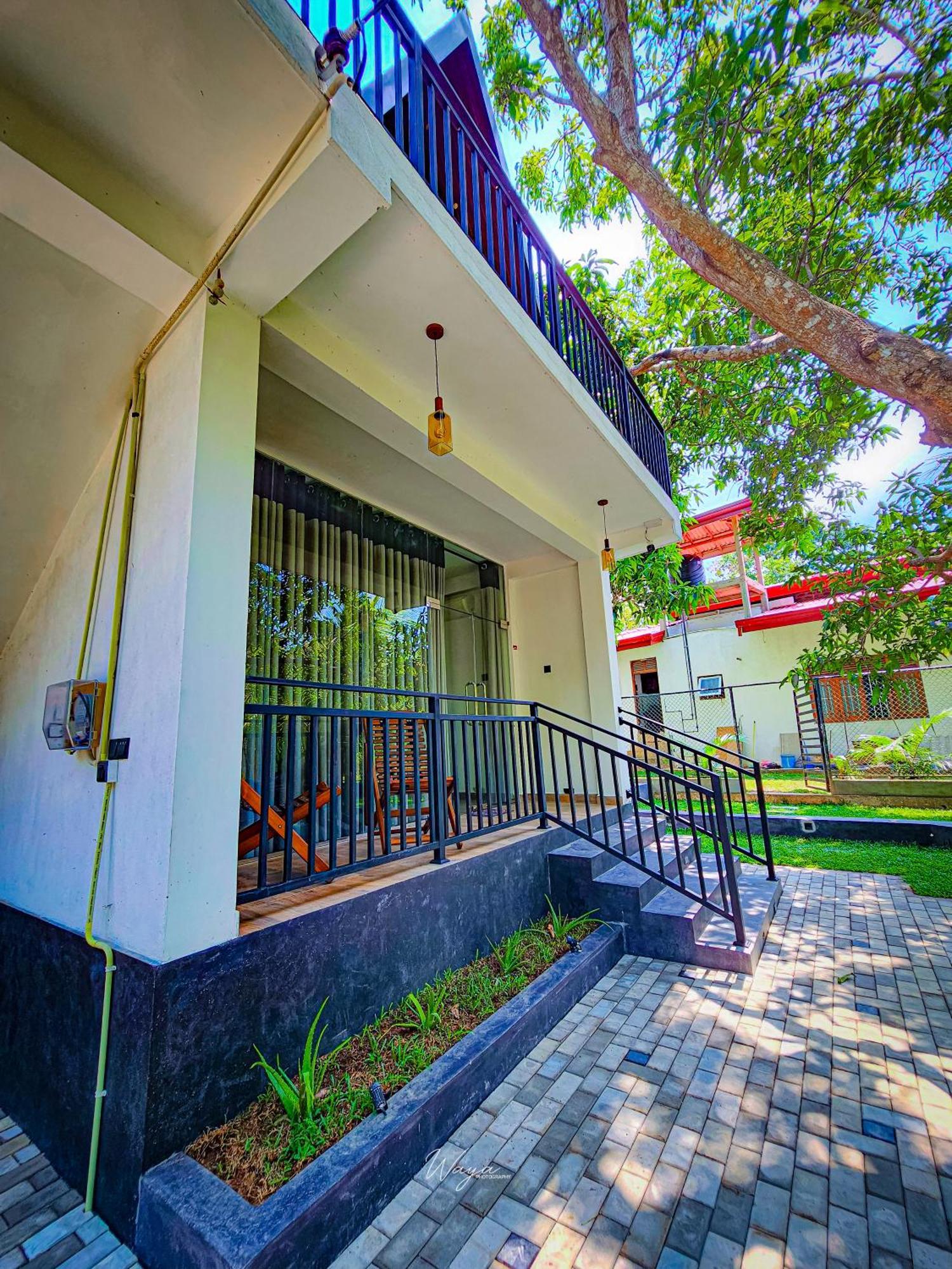 Residence Inn Udawalawe Luaran gambar