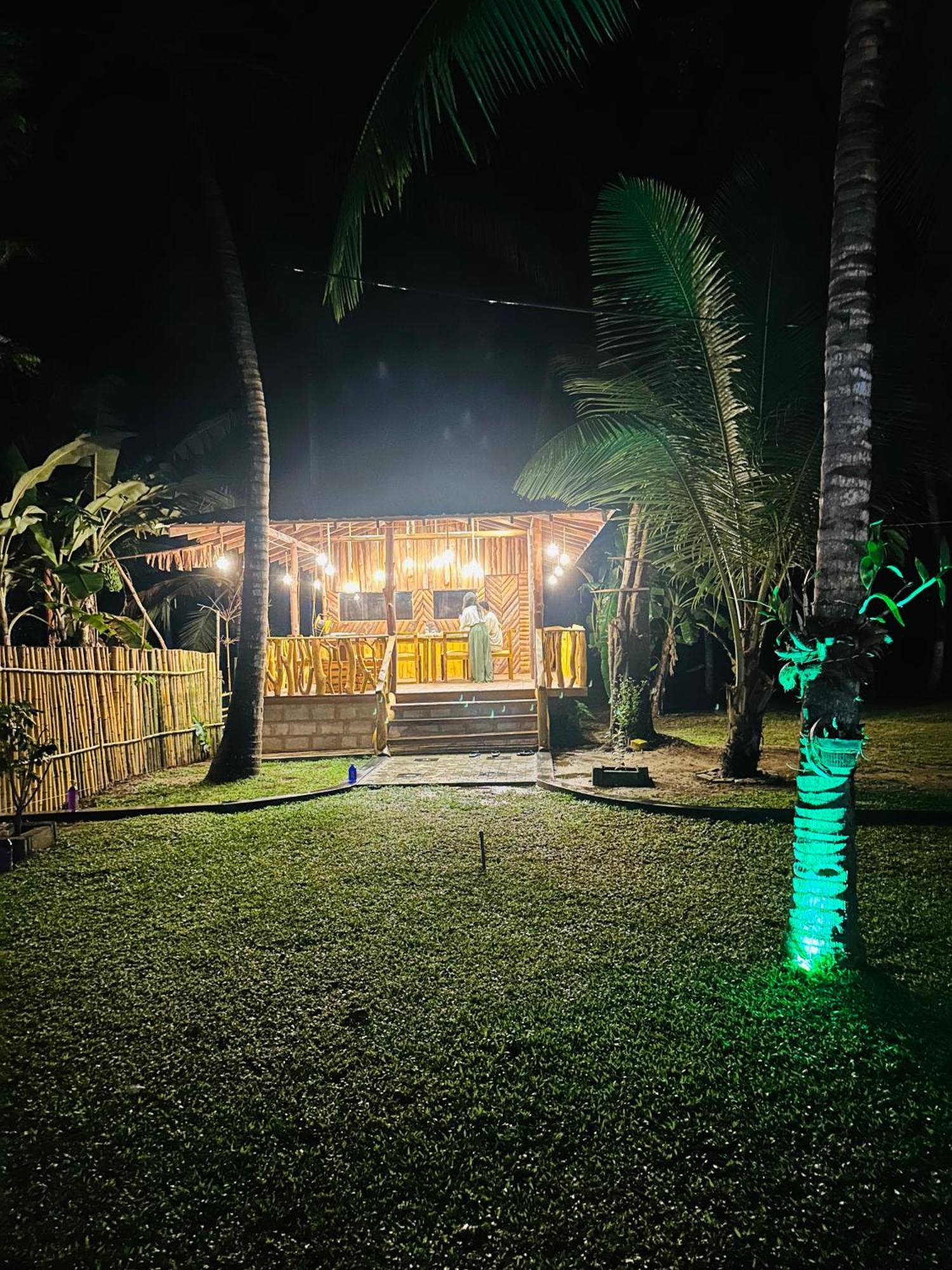 Residence Inn Udawalawe Luaran gambar