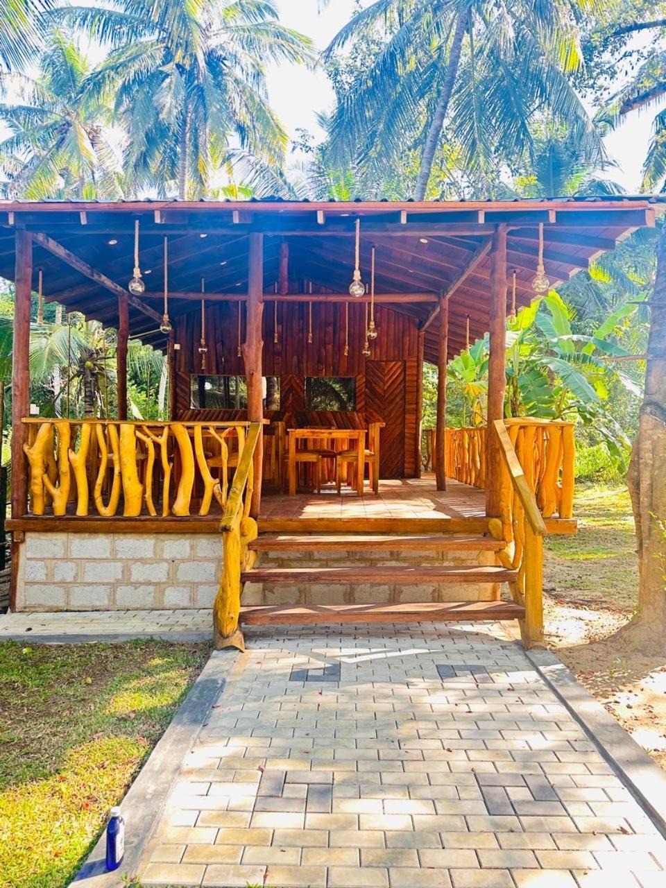 Residence Inn Udawalawe Luaran gambar